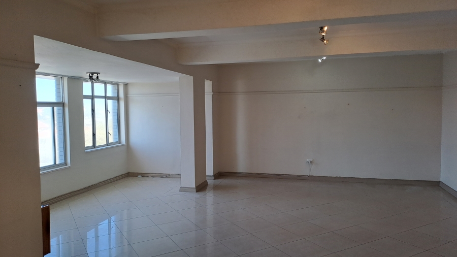 To Let 2 Bedroom Property for Rent in Summerstrand Eastern Cape